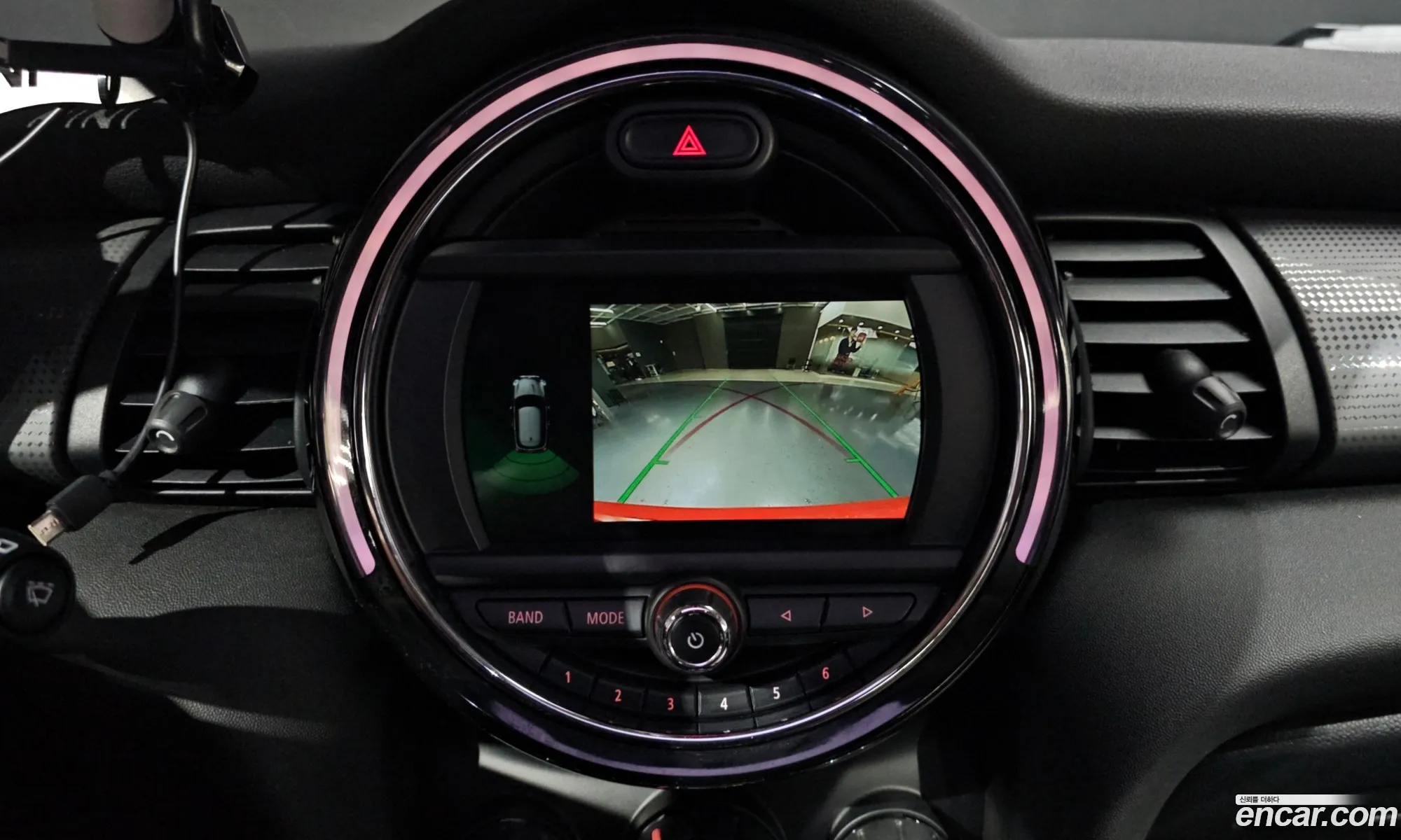 Mini Cooper D 2019 — 27