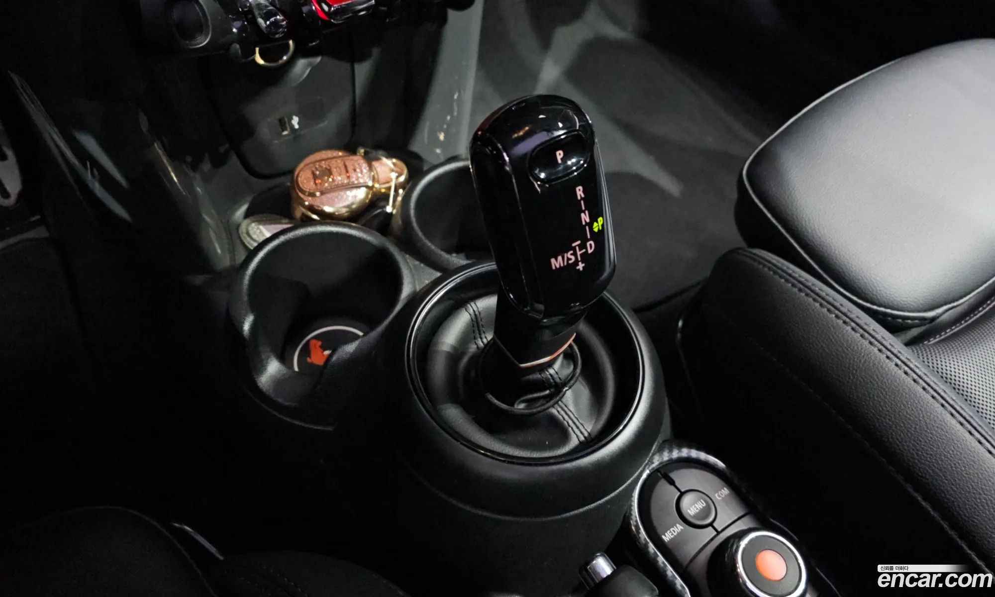 Mini Cooper D 2019 — 14