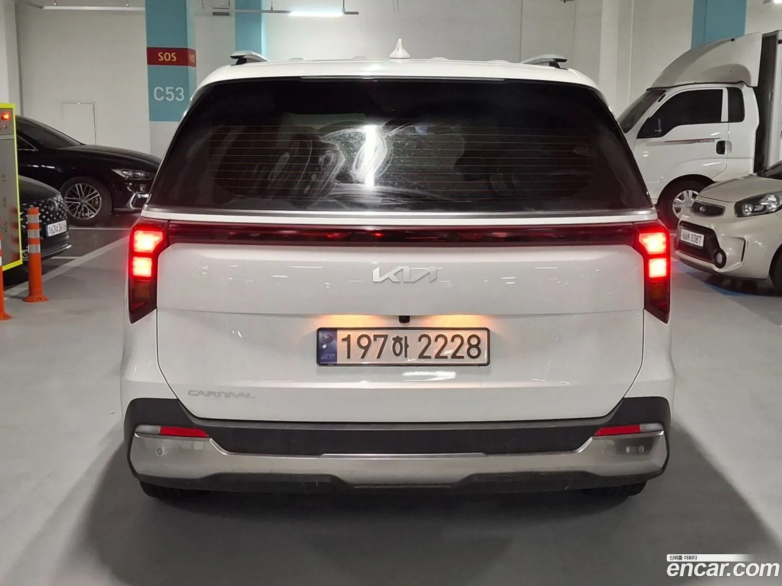 Kia Carnival 2024 — 10