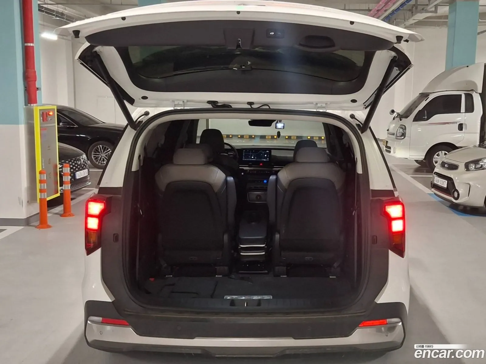 Kia Carnival 2024 — 5