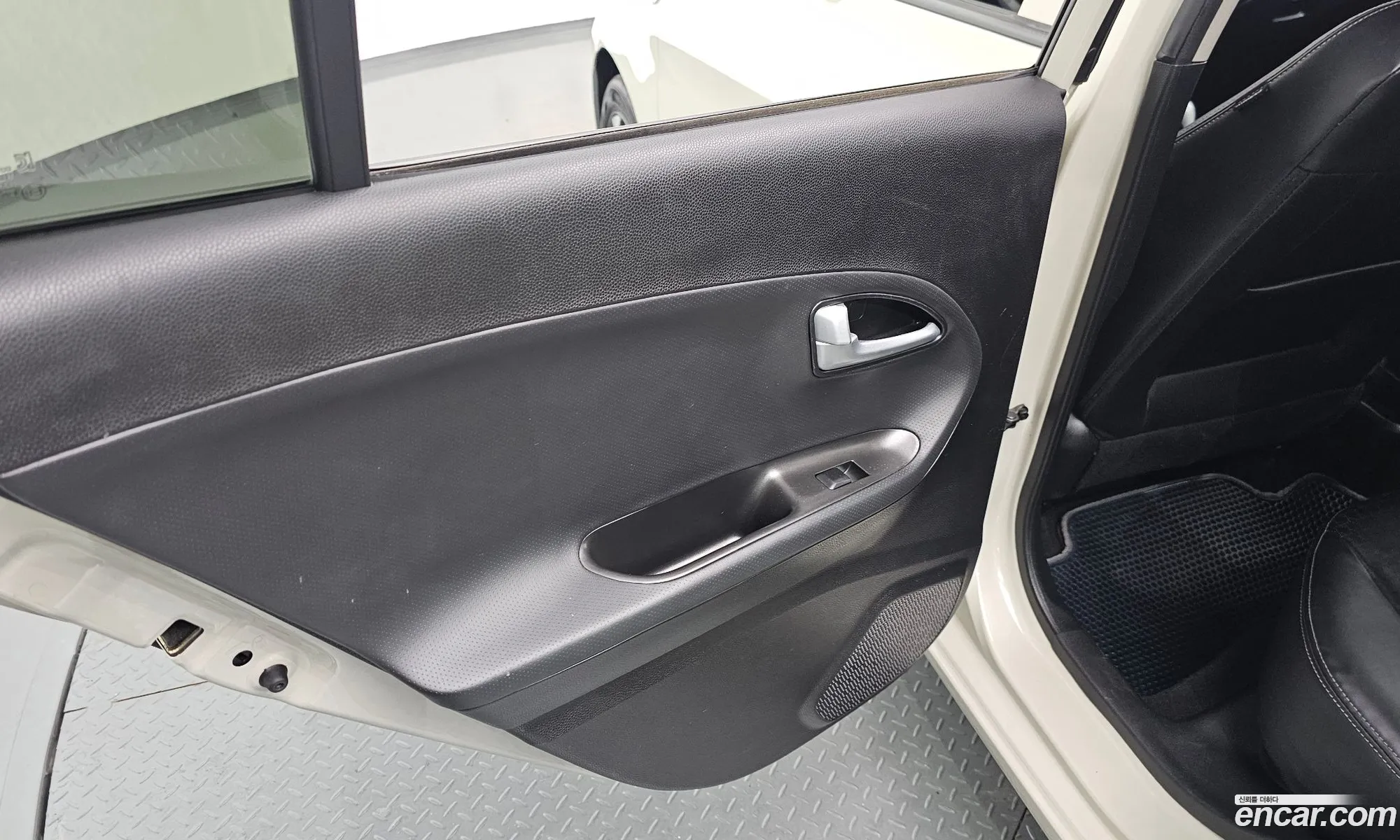 Kia Morning 2015 — 19