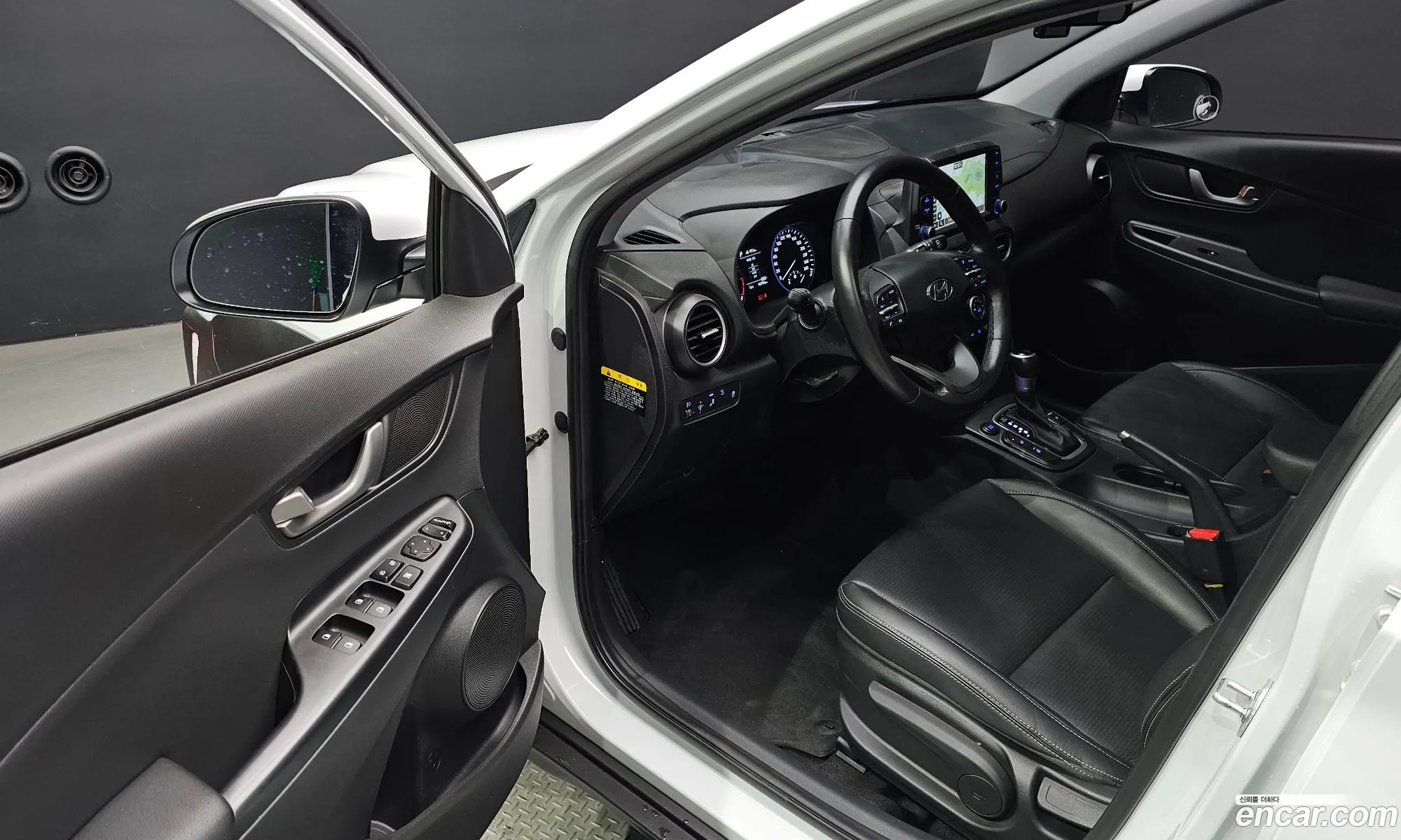 Hyundai Kona 2017 — 13