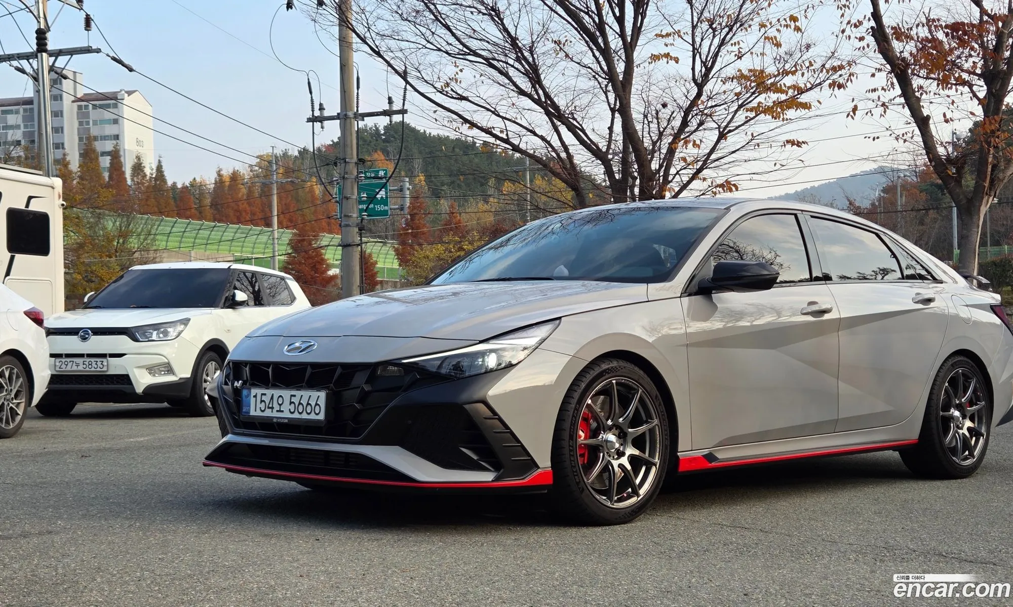 Hyundai Elantra 2022 — 17
