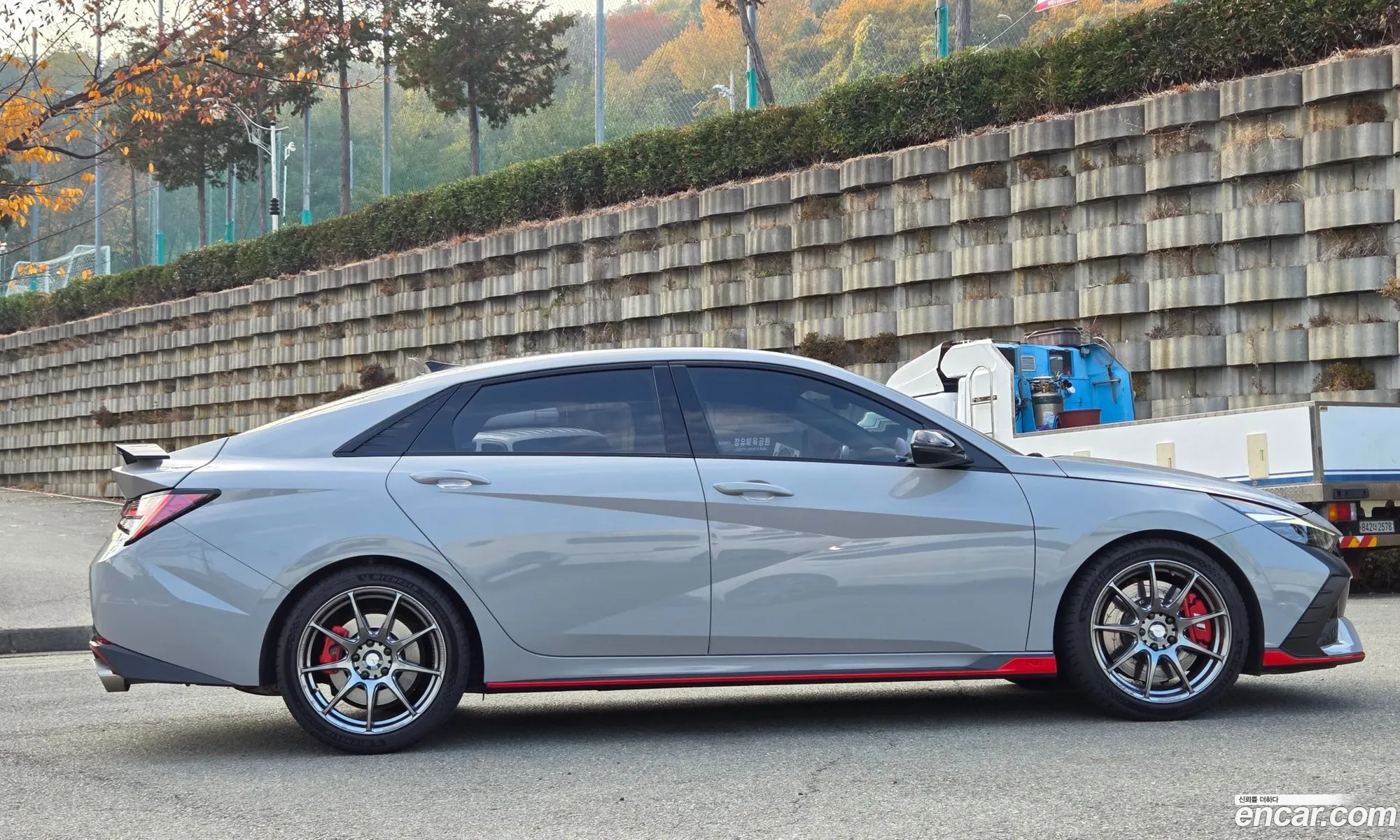 Hyundai Elantra 2022 — 16