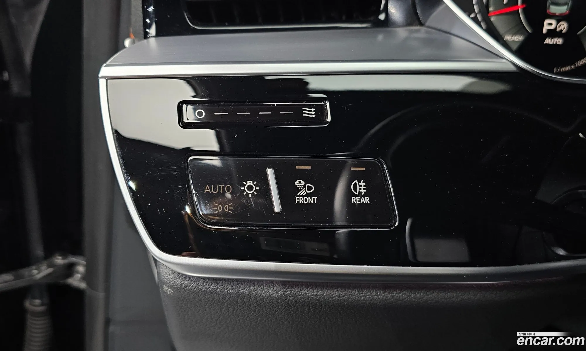Audi A8 2021 WAUZZZF84MN032714 — 12