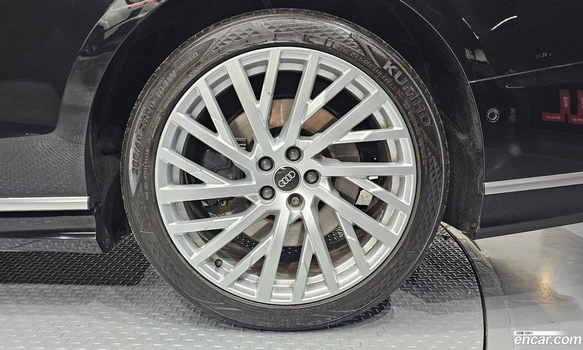 Audi A8 2021 WAUZZZF84MN032714 — 15
