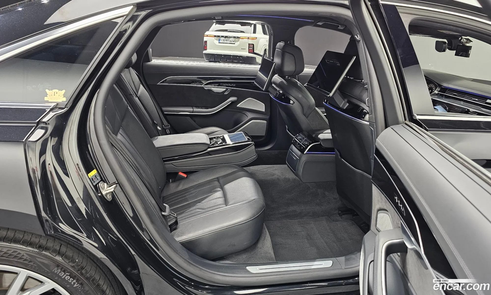 Audi A8 2021 WAUZZZF84MN032714 — 5