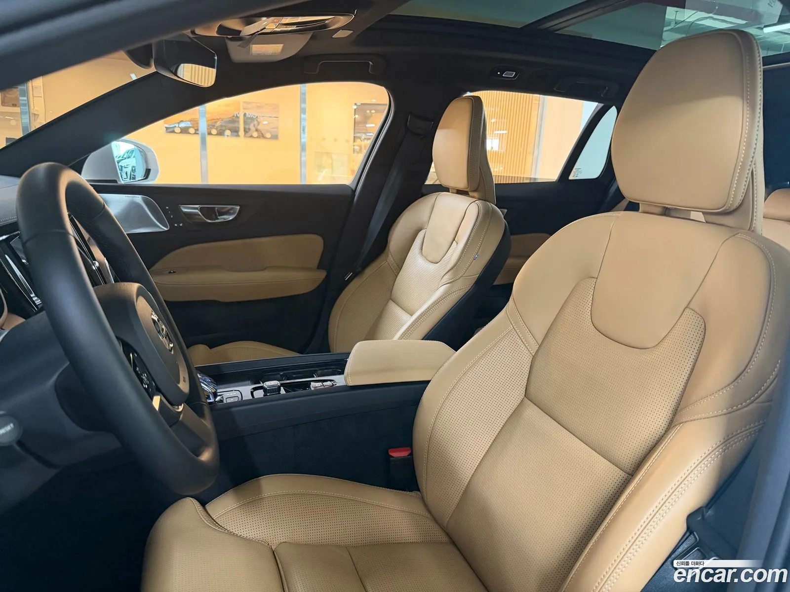 Volvo V60 Cross Country 2025 — 19
