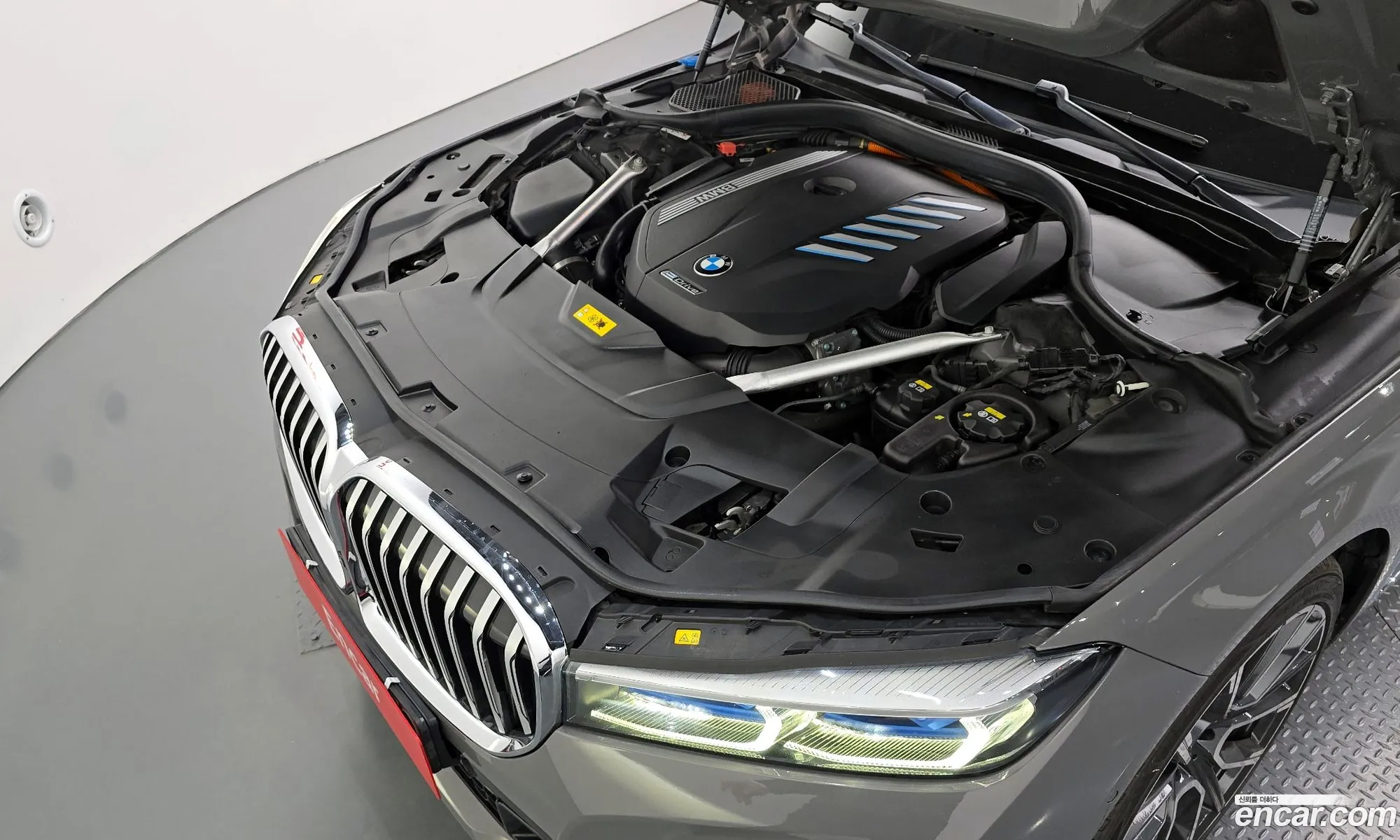 BMW 7 Series 2021 WBA7D6104MCG21184 — 17