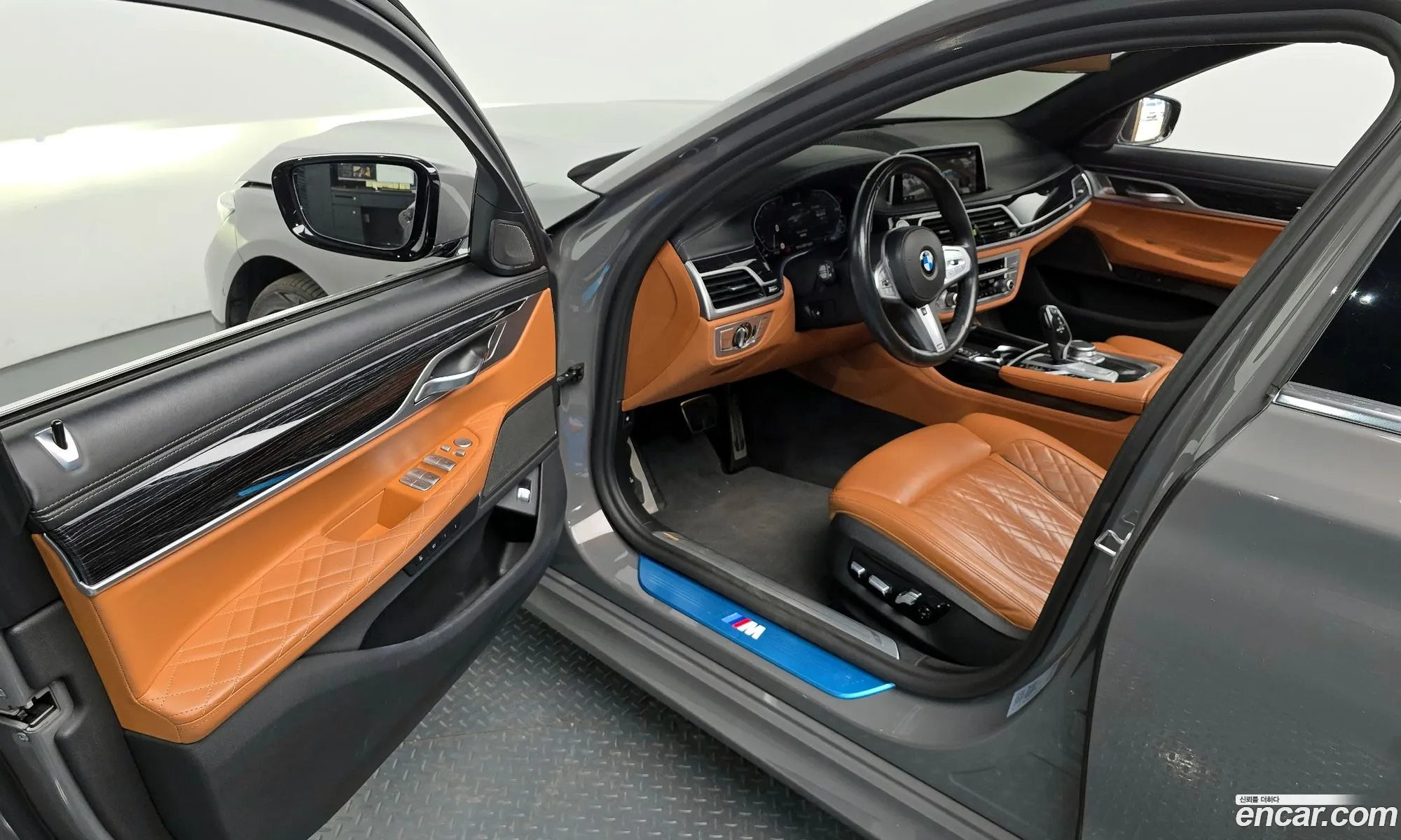 BMW 7 Series 2021 WBA7D6104MCG21184 — 6