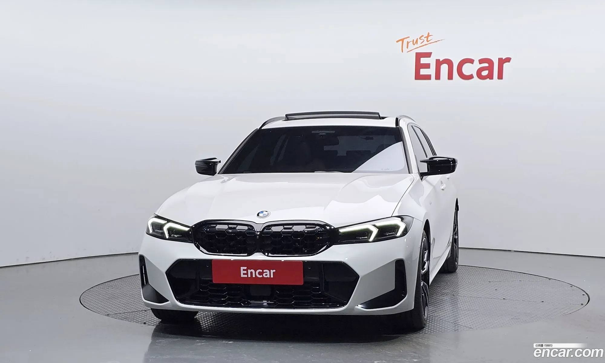 BMW 3 Series 2025 — 3