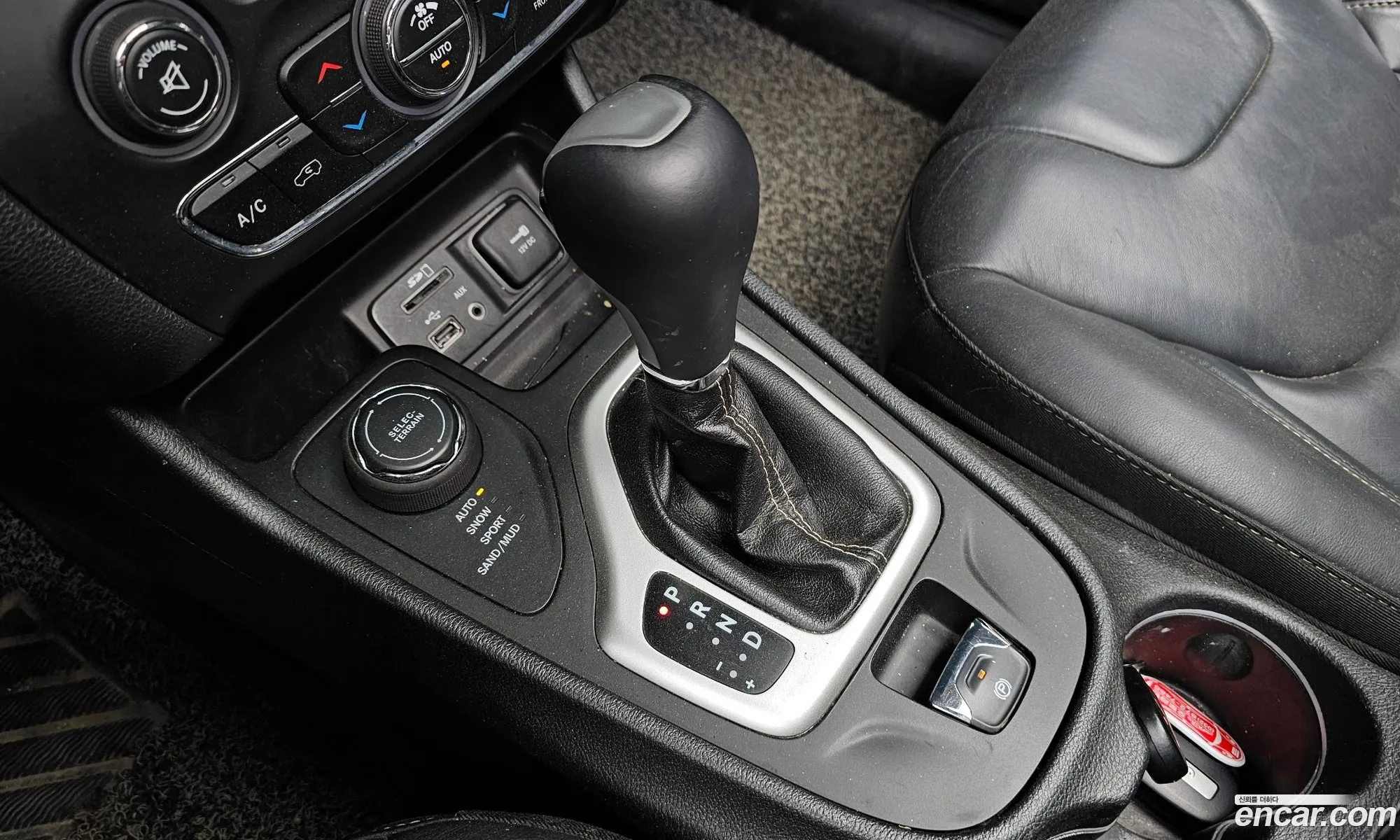 Jeep Cherokee 2018 1C4PJMCB8JD607029 — 15