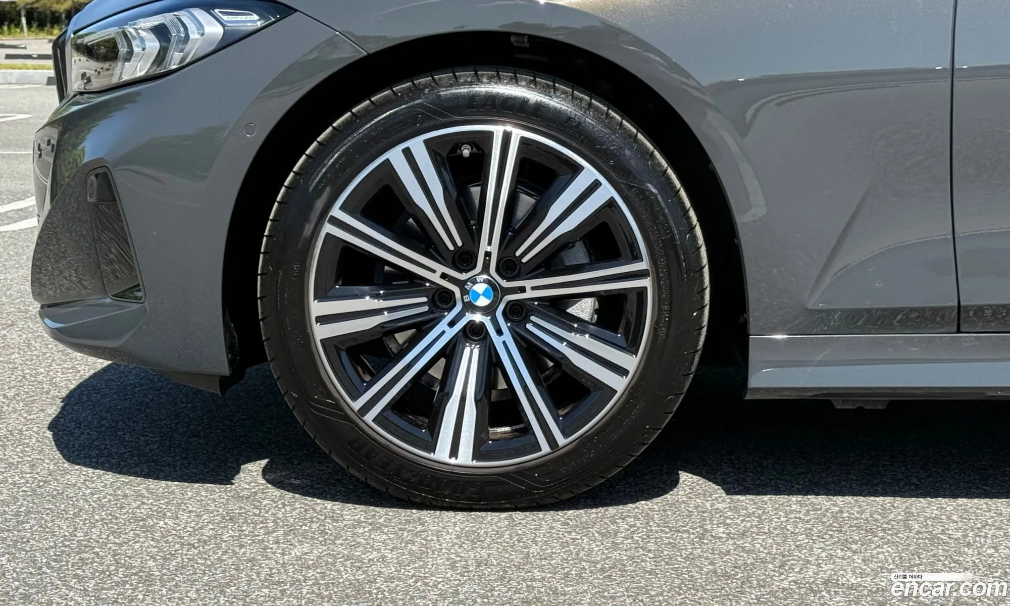 BMW 3 Series 2025 — 13