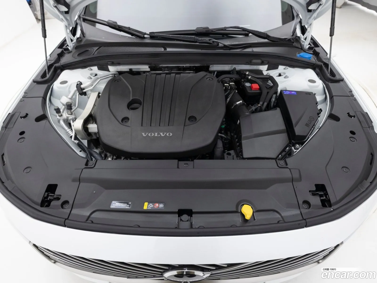 Volvo S90 2025 — 3