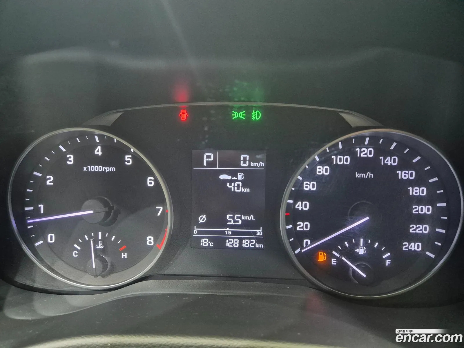 Hyundai Elantra AD 2016 — 10