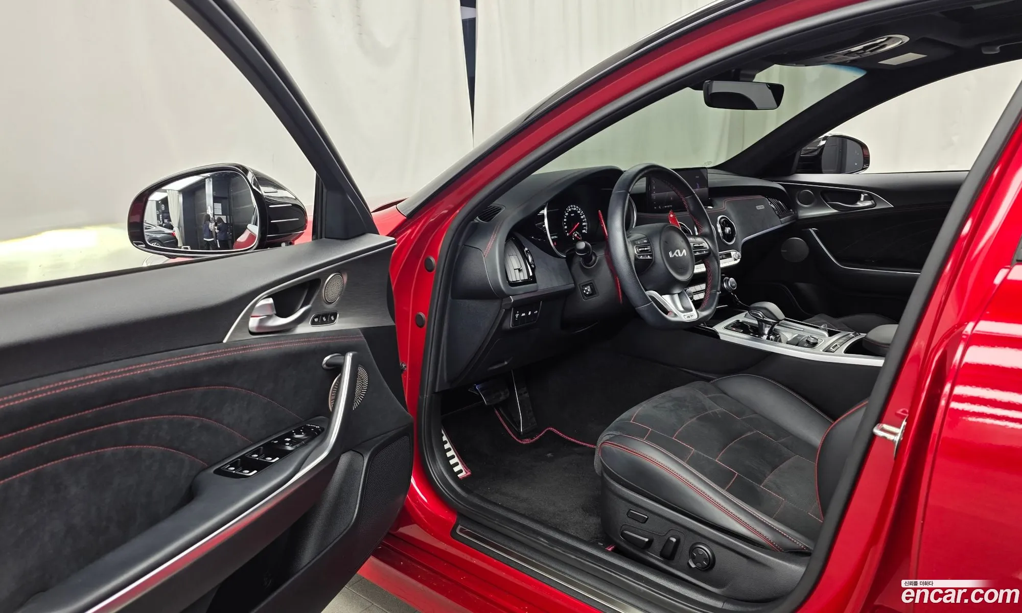 Kia Stinger Meister 2023 — 14