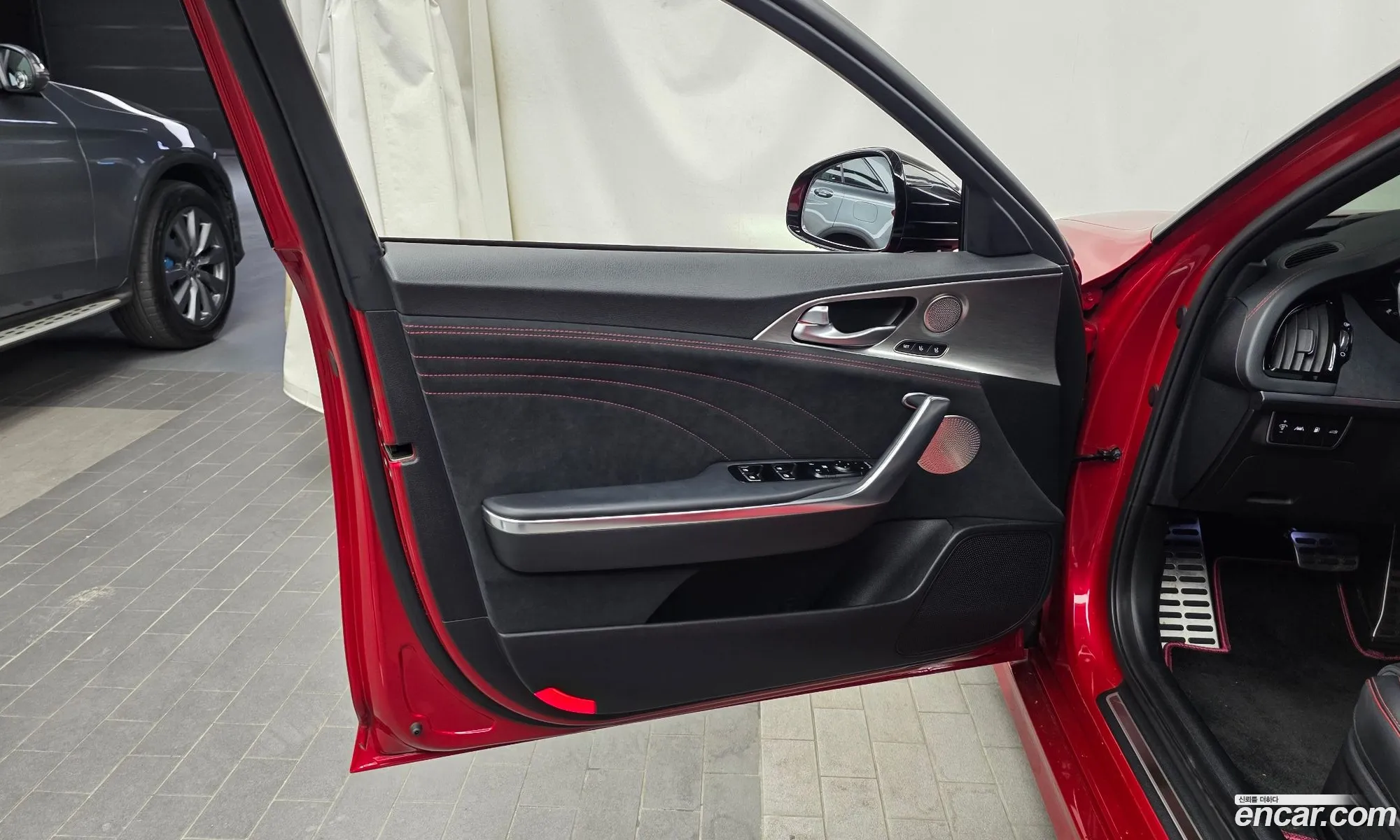 Kia Stinger Meister 2023 — 10