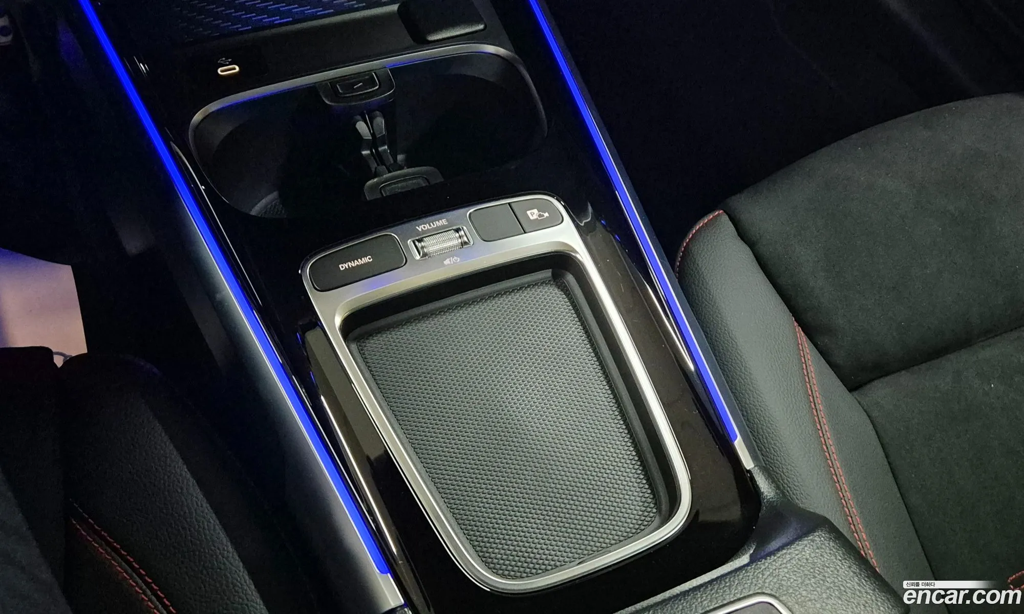 Mercedes-Benz GLB-Class X247 2025 — 7