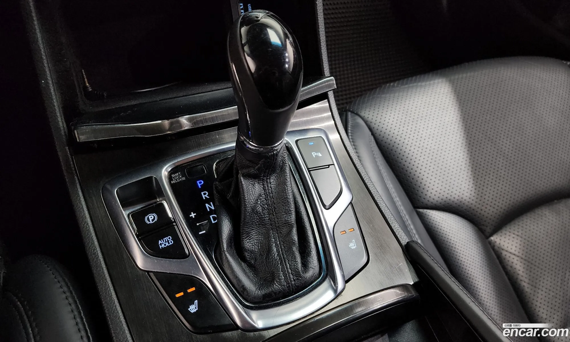 Hyundai Grandeur HG Hybrid 2016 — 19