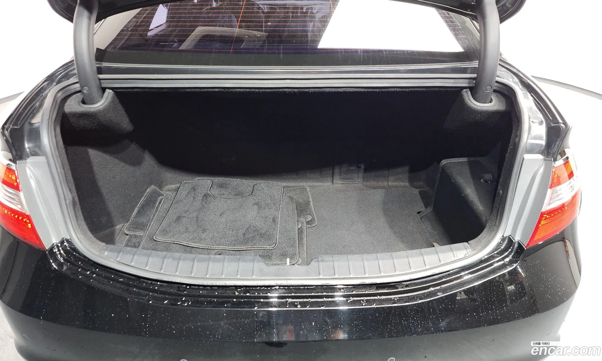 Hyundai Grandeur HG Hybrid 2016 — 12