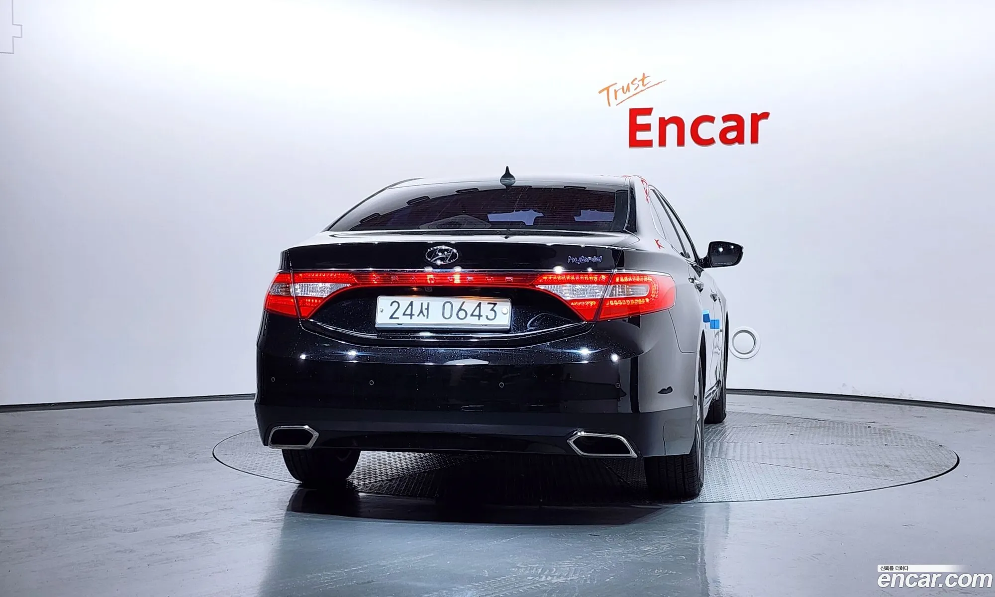 Hyundai Grandeur HG Hybrid 2016 — 16