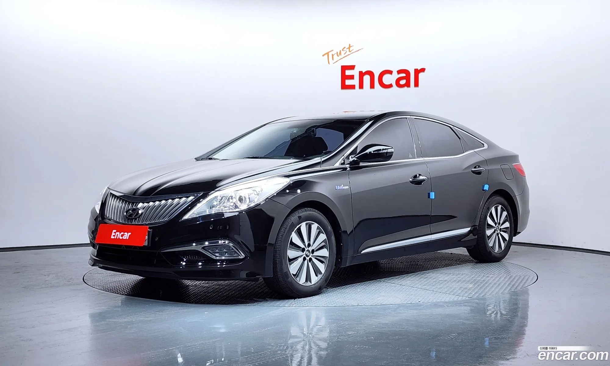 Hyundai Grandeur HG Hybrid 2016 — 6