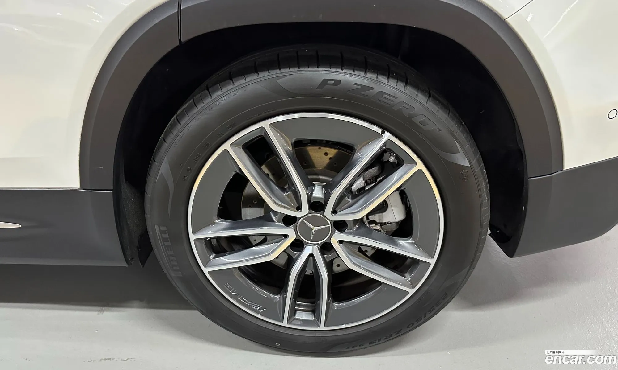 Mercedes-Benz GLB-Class X247 2025 — 11