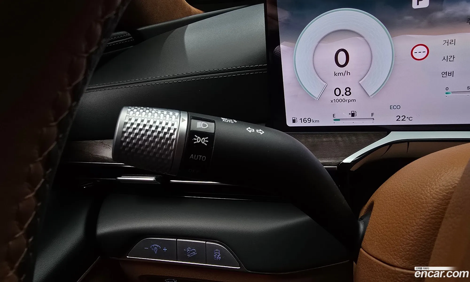 Genesis GV80 2025 — 13
