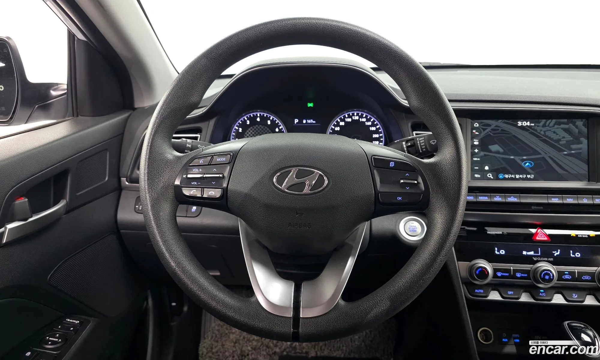 Hyundai Elantra AD 2019 — 9
