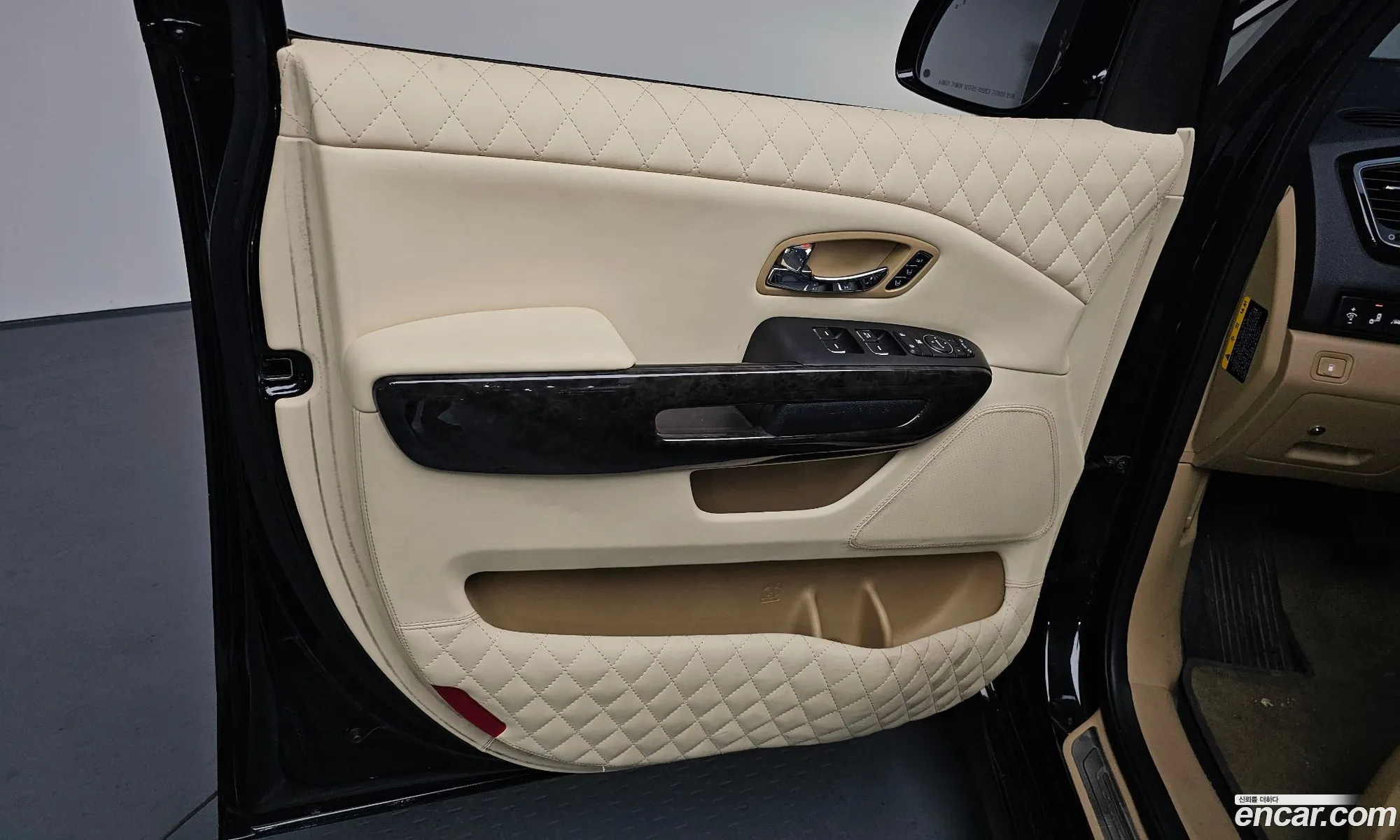 Kia Carnival 2020 — 3