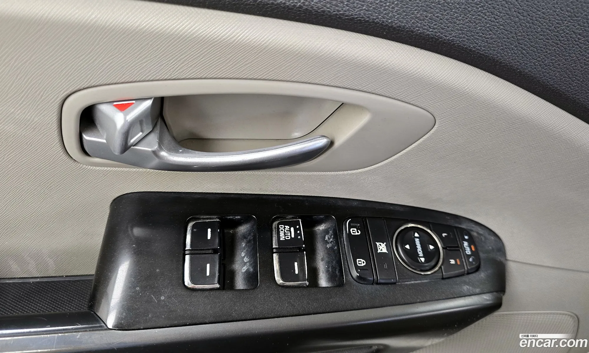 Kia Carnival 2015 — 6