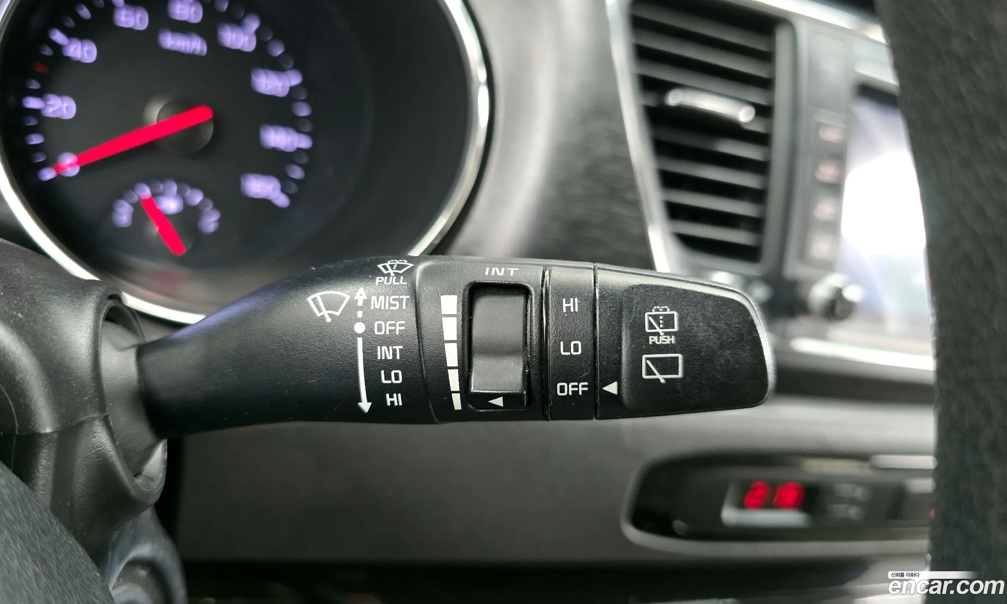 Kia Carnival 2015 — 27