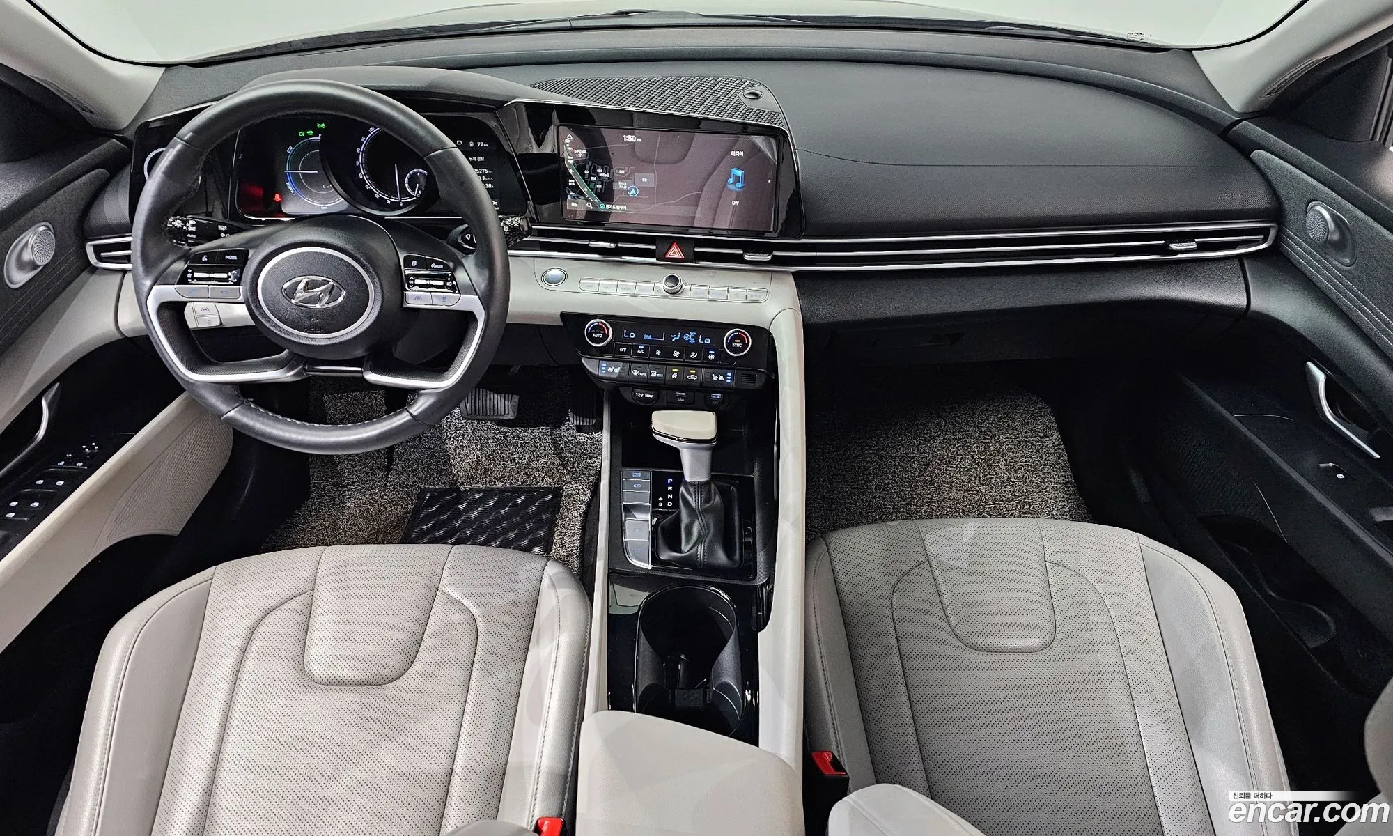 Hyundai Elantra Hybrid 2023 — 2