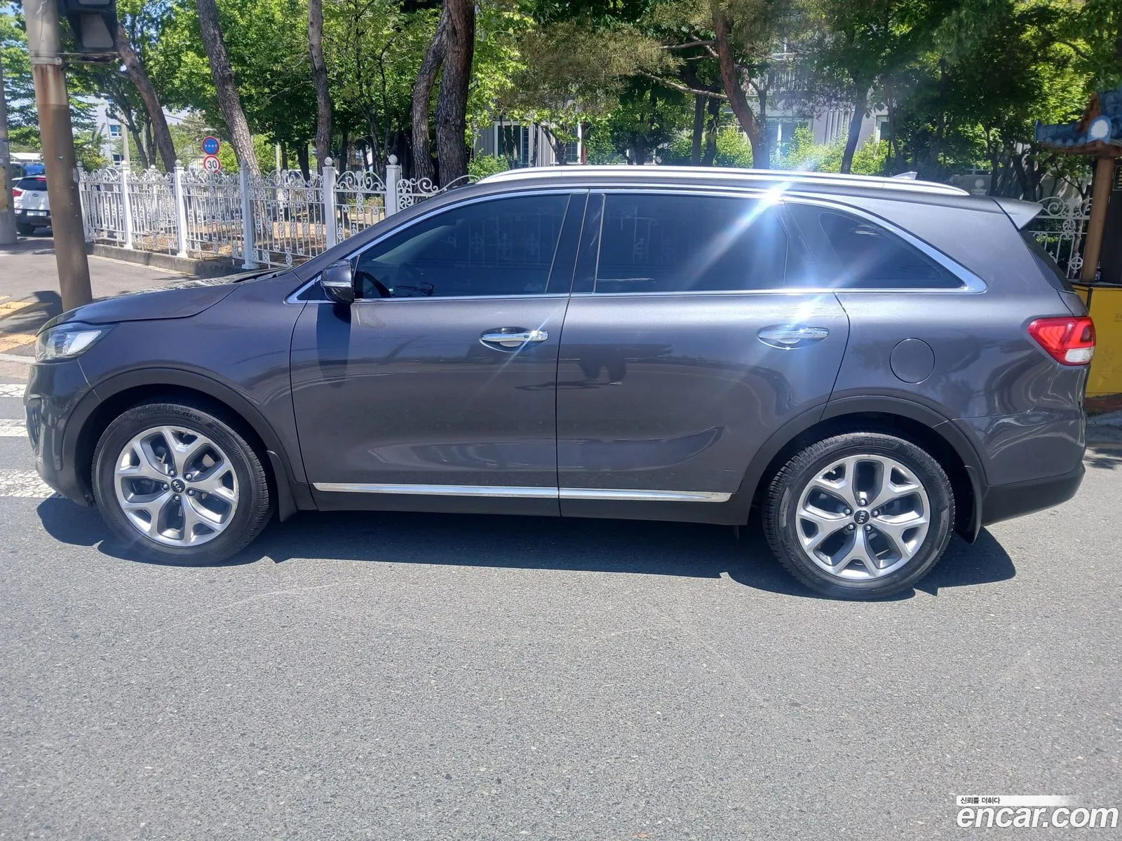 Kia Sorento 2015 — 16