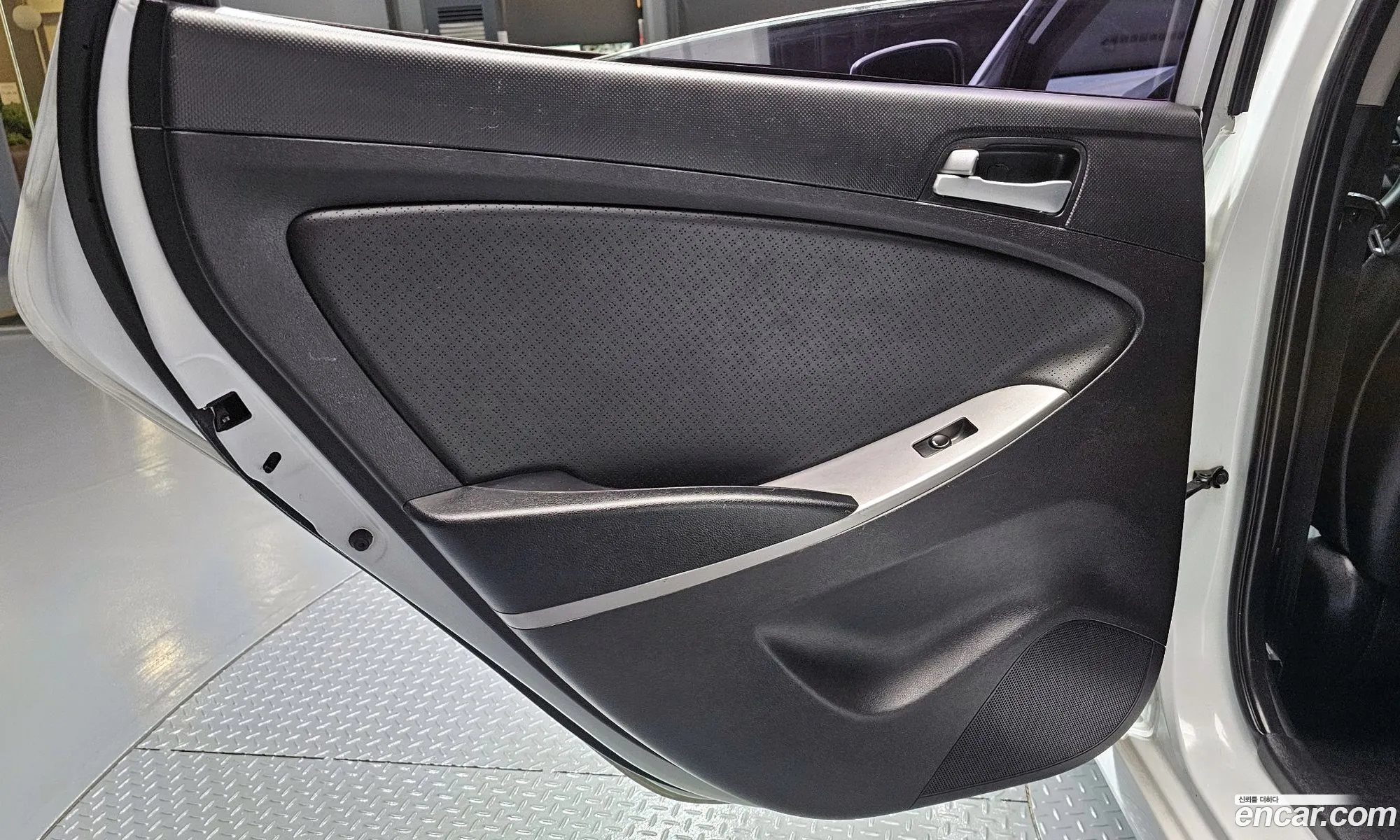 Hyundai Accent 2015 — 9