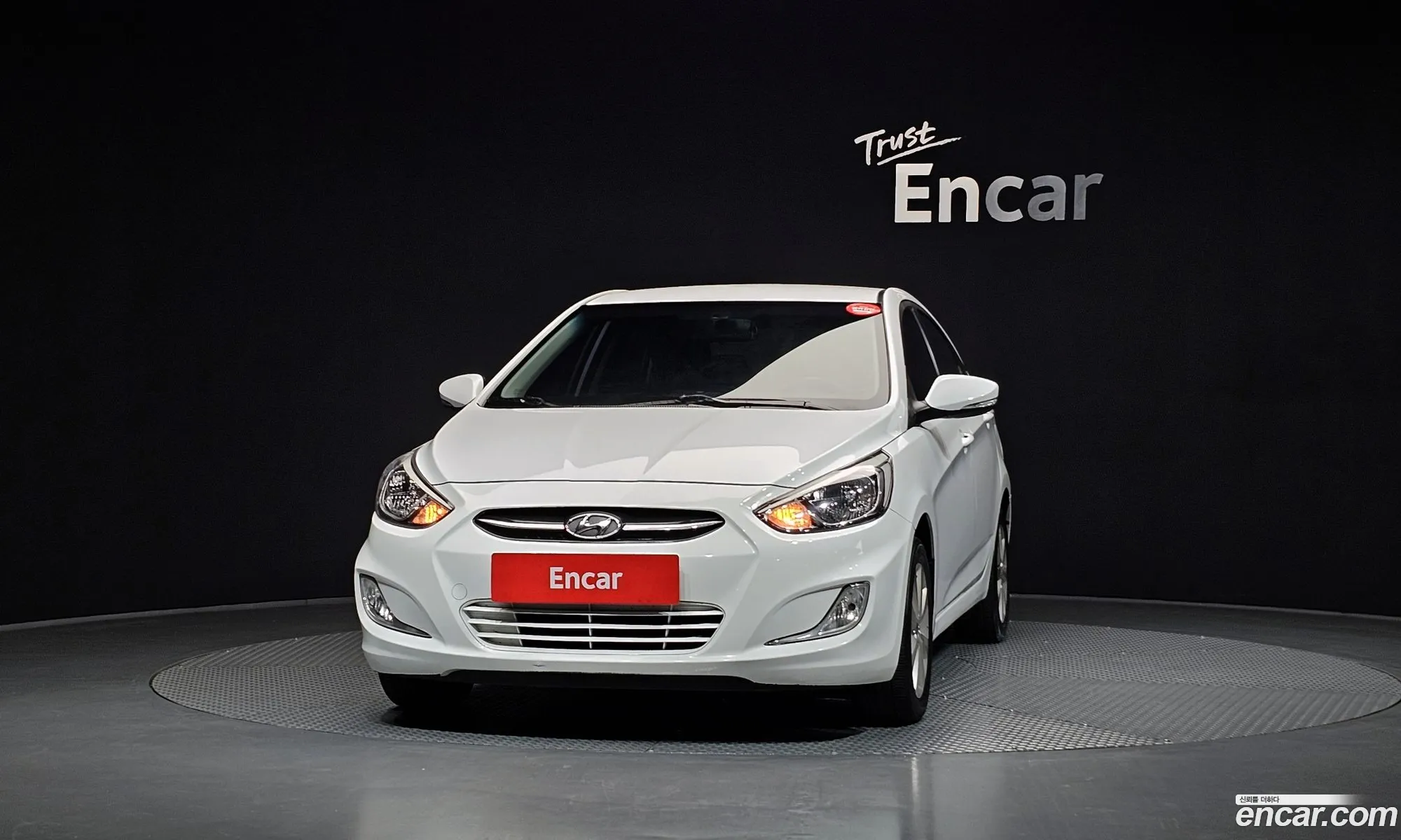 Hyundai Accent 2015 — 14