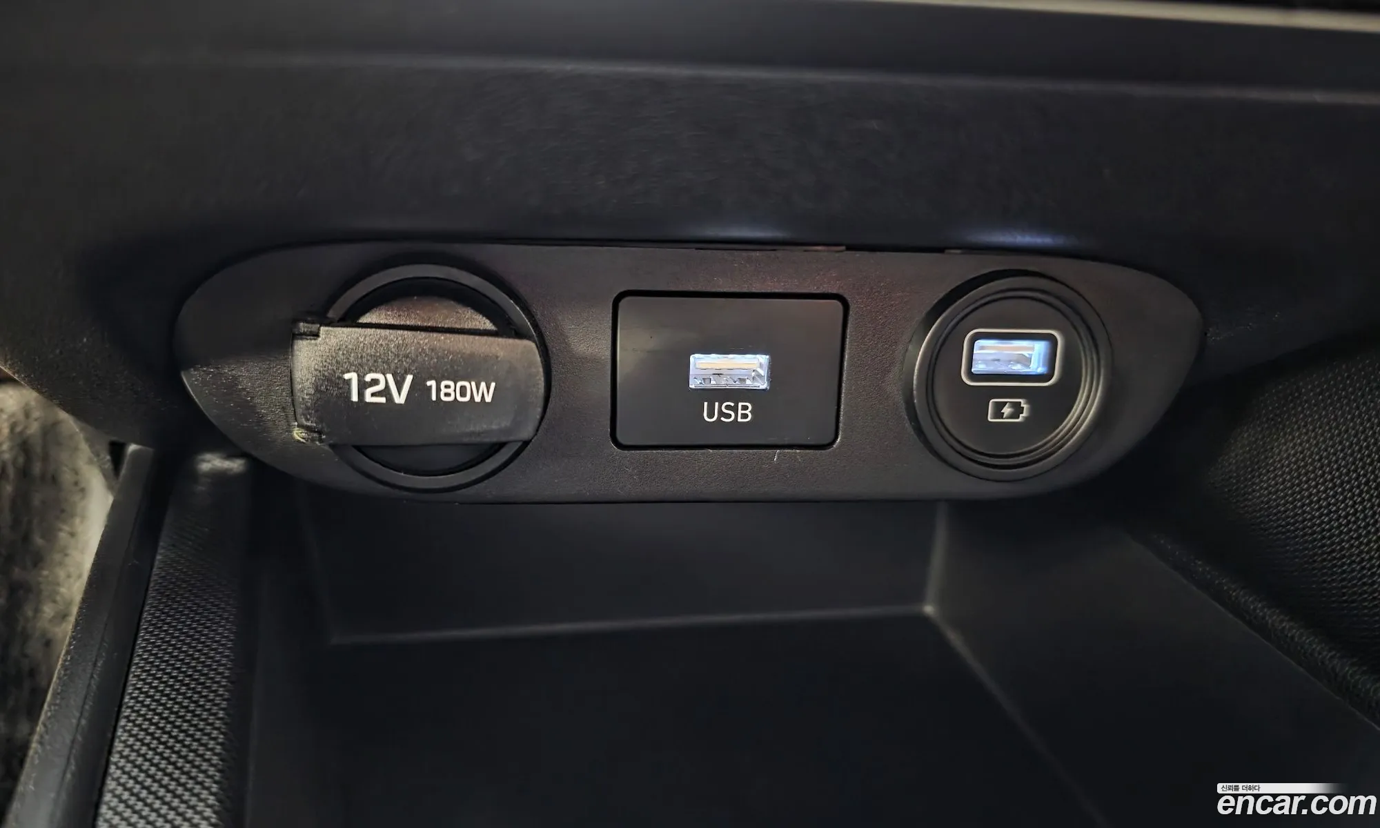 Hyundai Elantra 2021 — 24