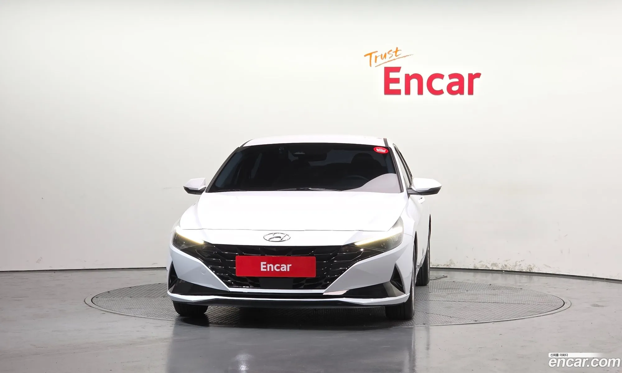 Hyundai Elantra 2021 — 21