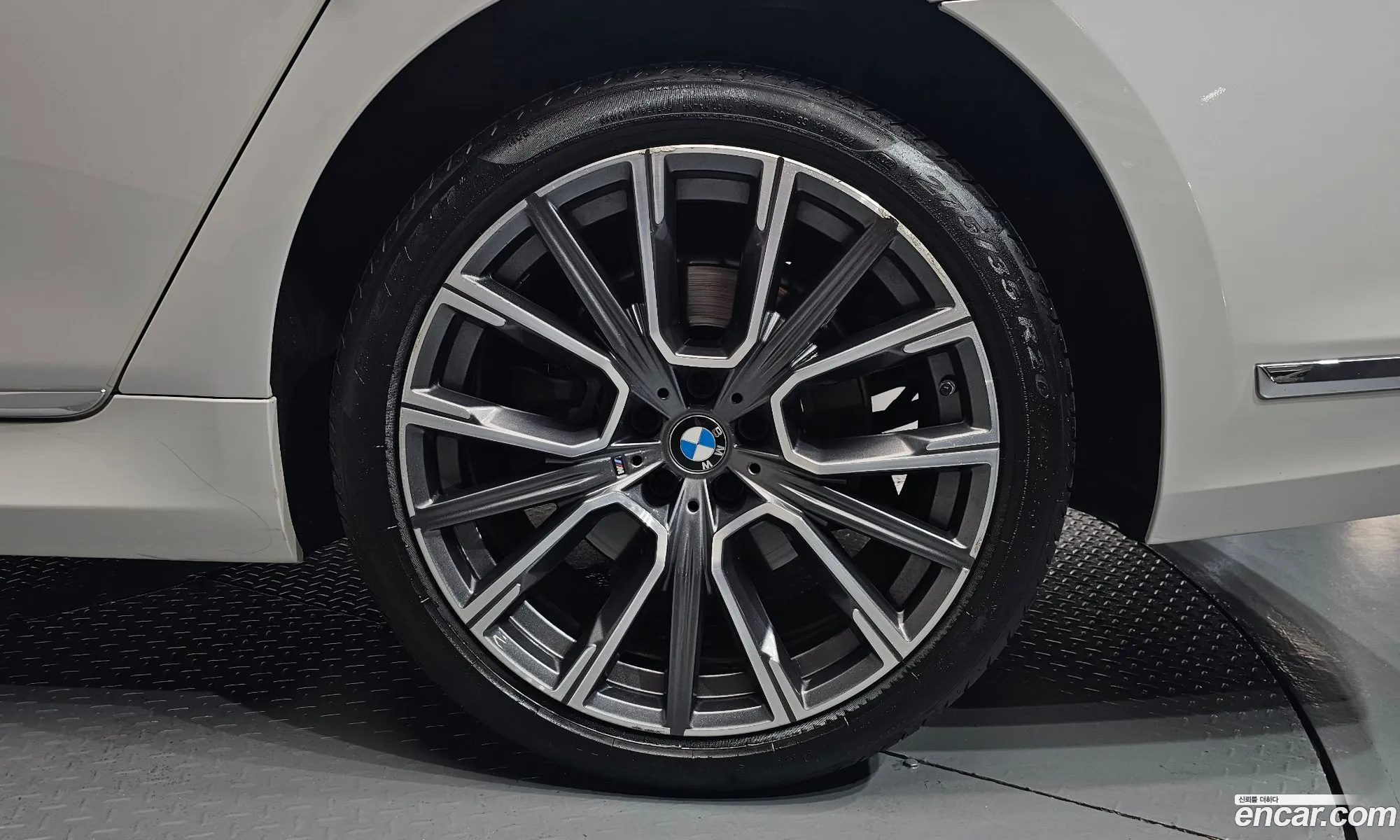 BMW 7 Series 2020 WBA7T4108MCF34248 — 2