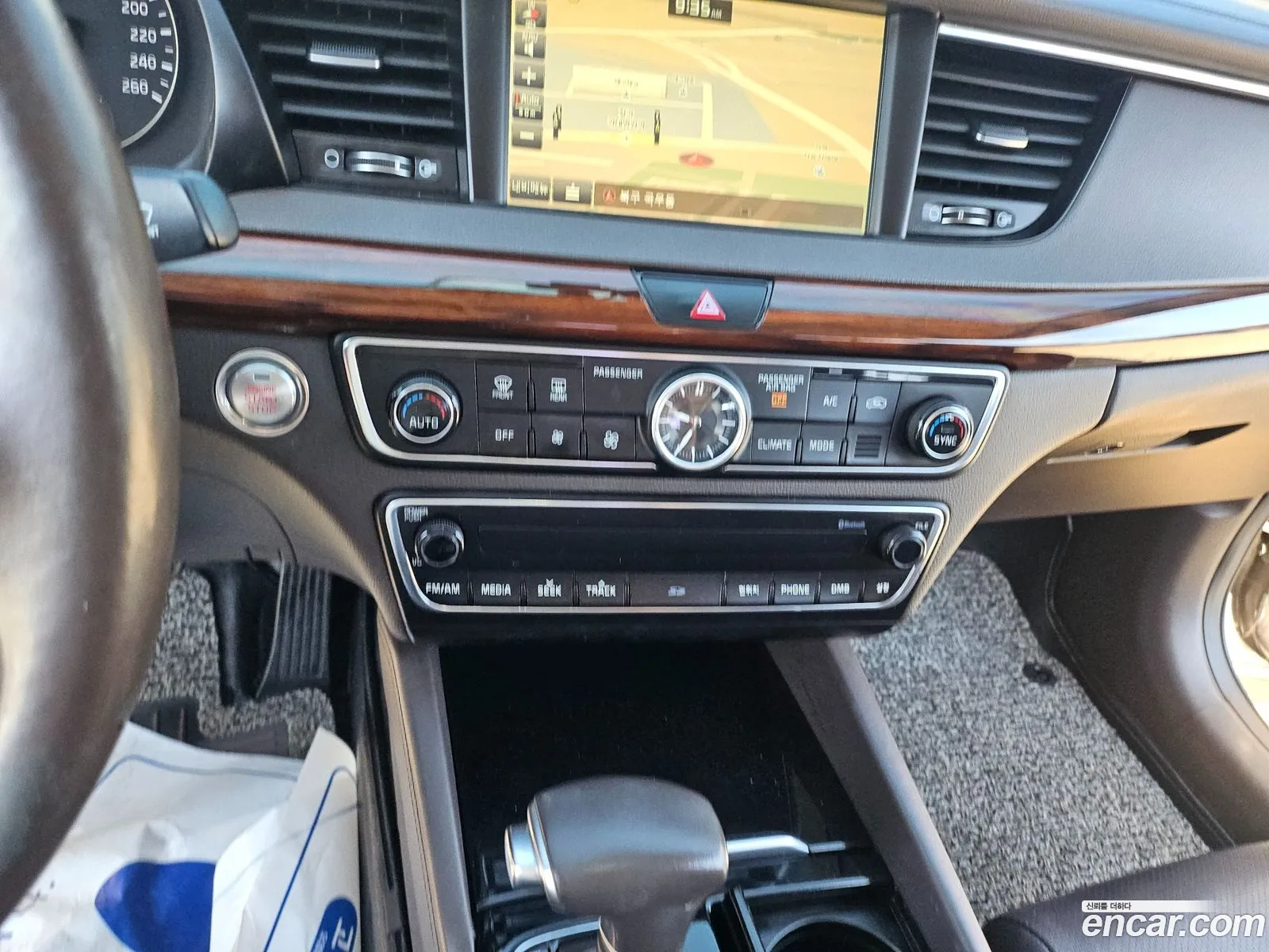 Kia K7 2016 — 7