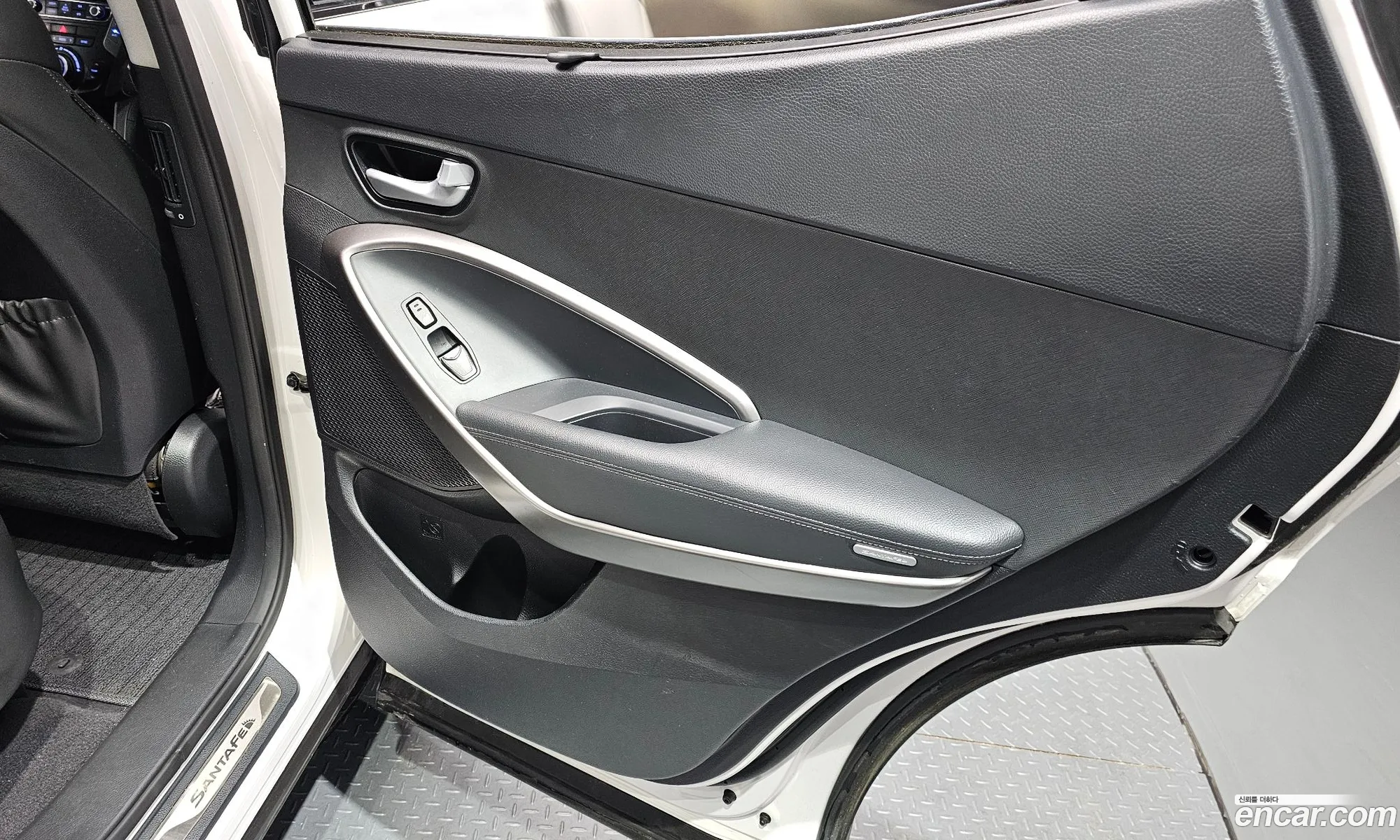 Hyundai Santa Fe the Prime 2015 — 28