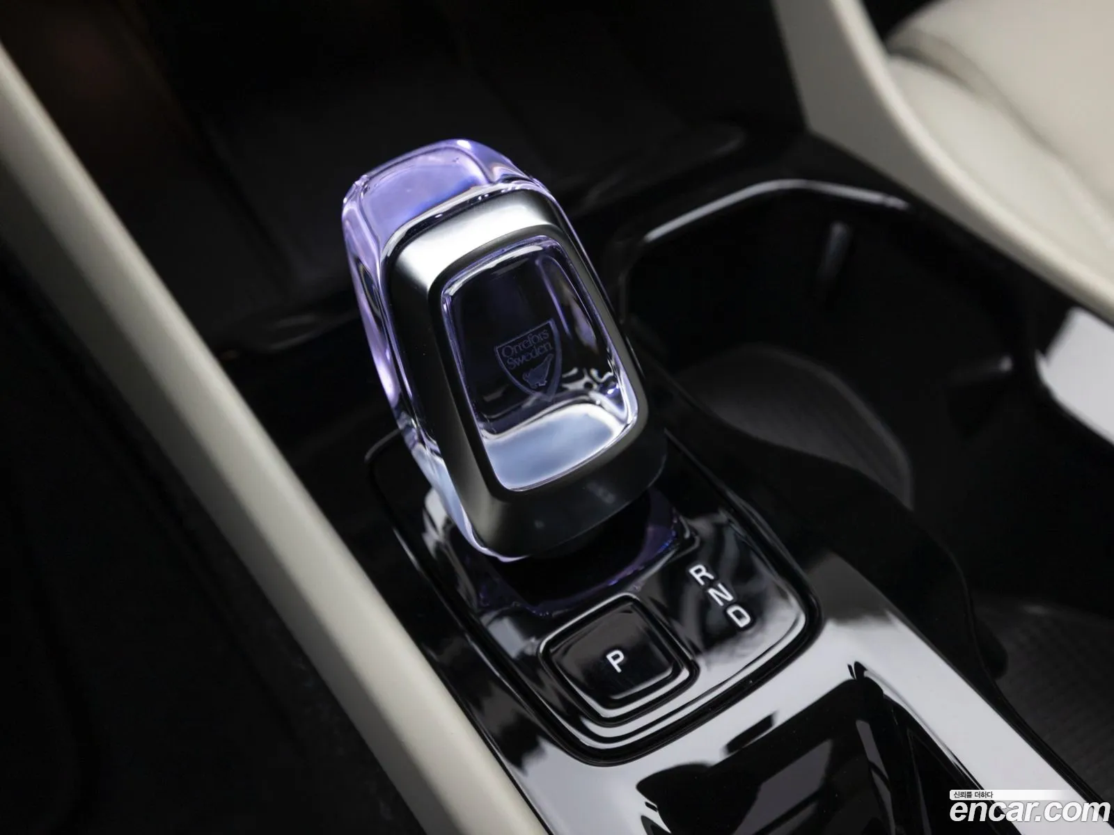 Volvo XC40 2026 — 6