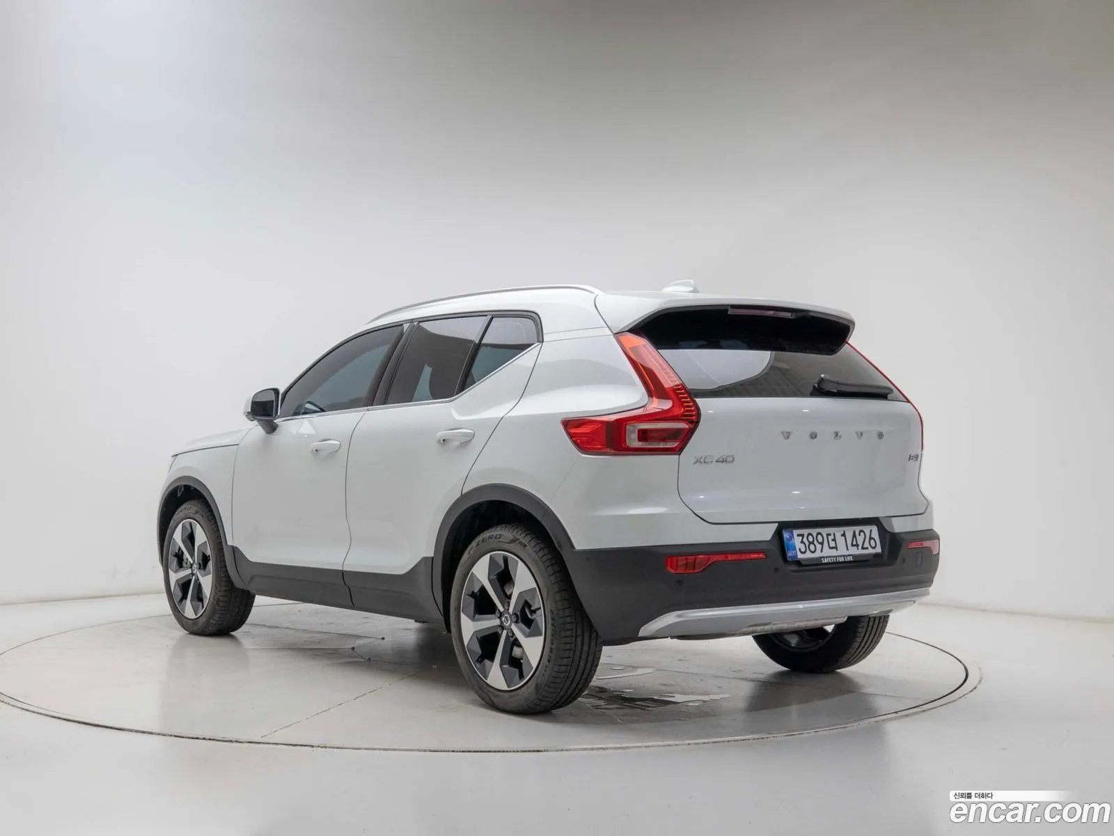 Volvo XC40 2026 — 12