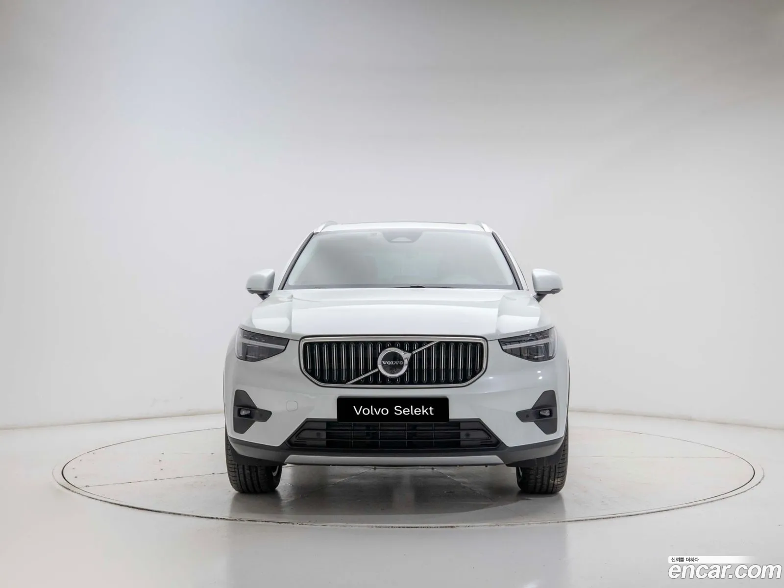 Volvo XC40 2026 — 14