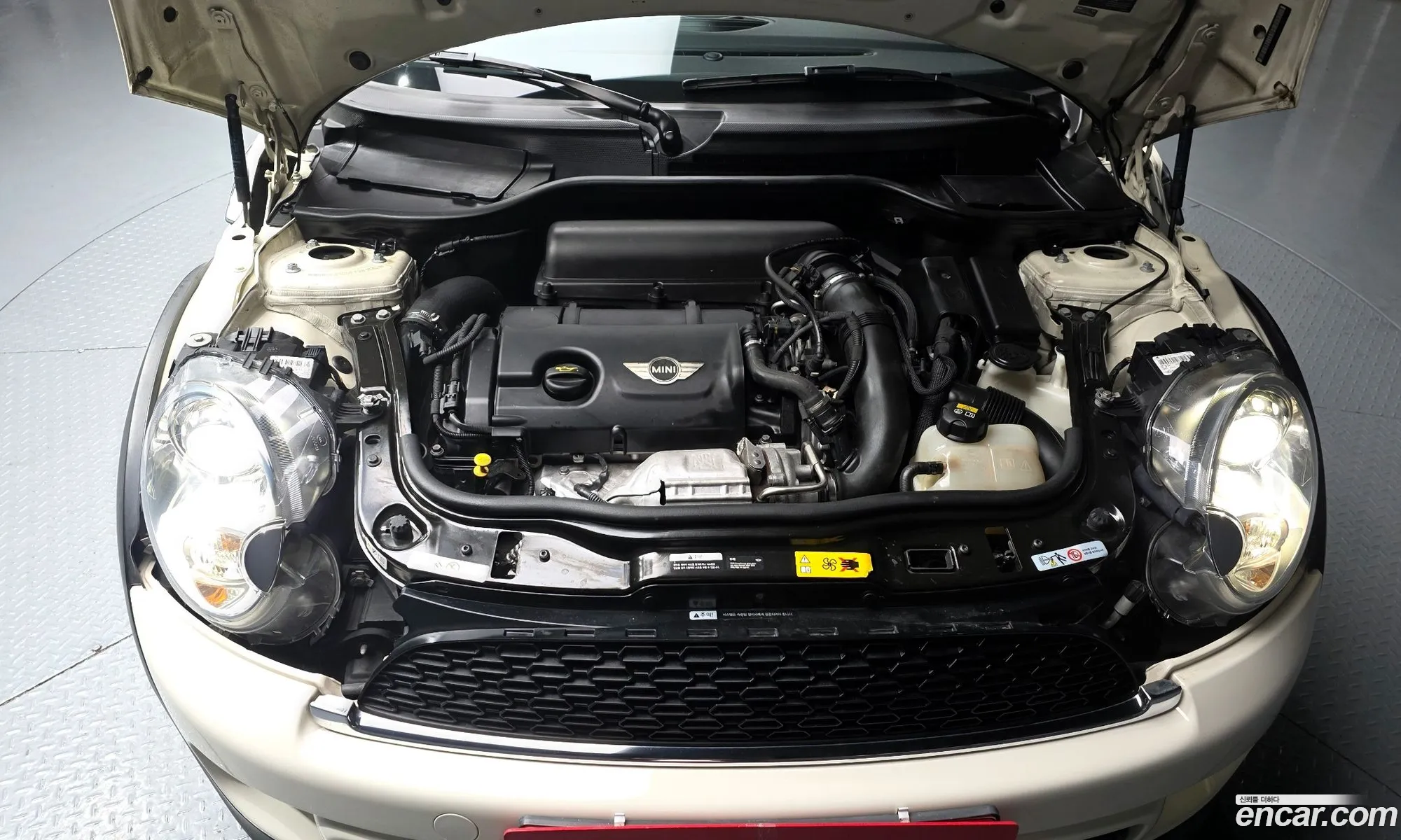 Mini Cooper S Convertible 2015 WMWZP3100FT281532 — 12
