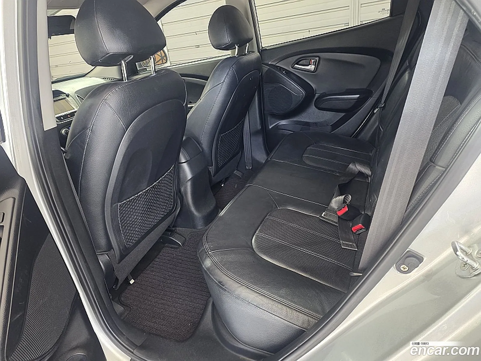 Hyundai Tucson ix 2009 — 17