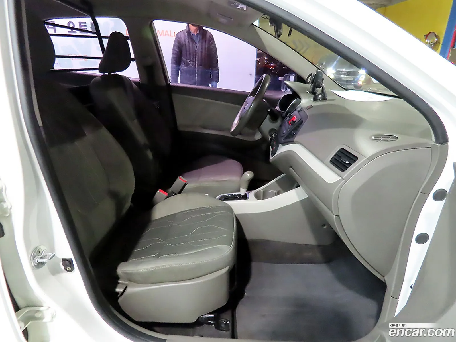 Kia Morning 2015 — 13