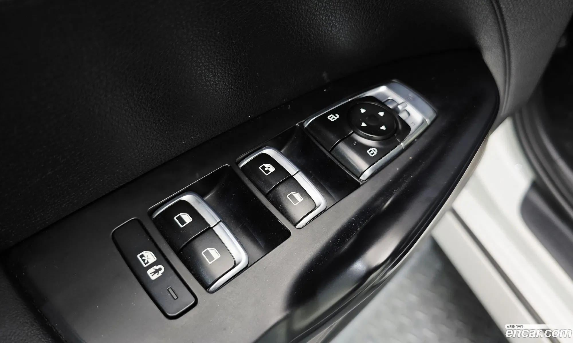 Kia K5 2022 — 21