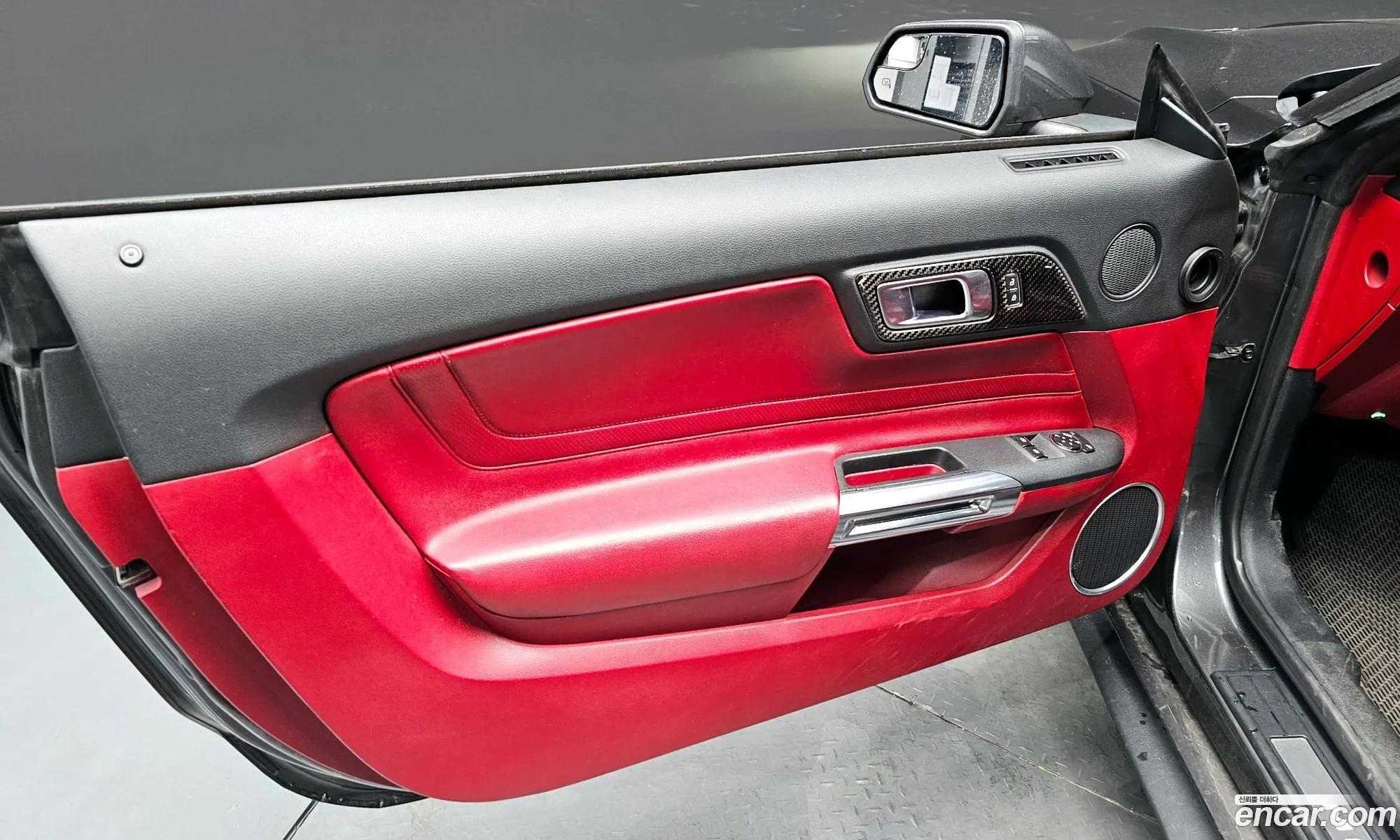 Ford Mustang 2020 — 11