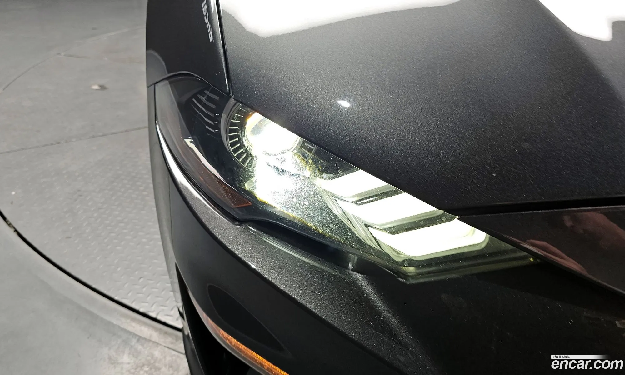 Ford Mustang 2020 — 28